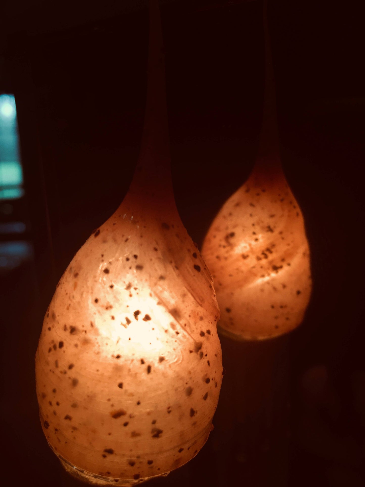 Primitive Grungy light Bulbs