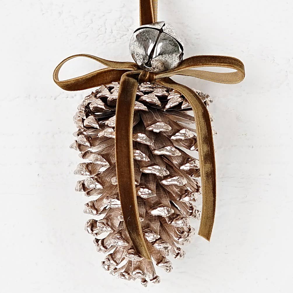 6in Hanging Jumbo Pinecone w/bell