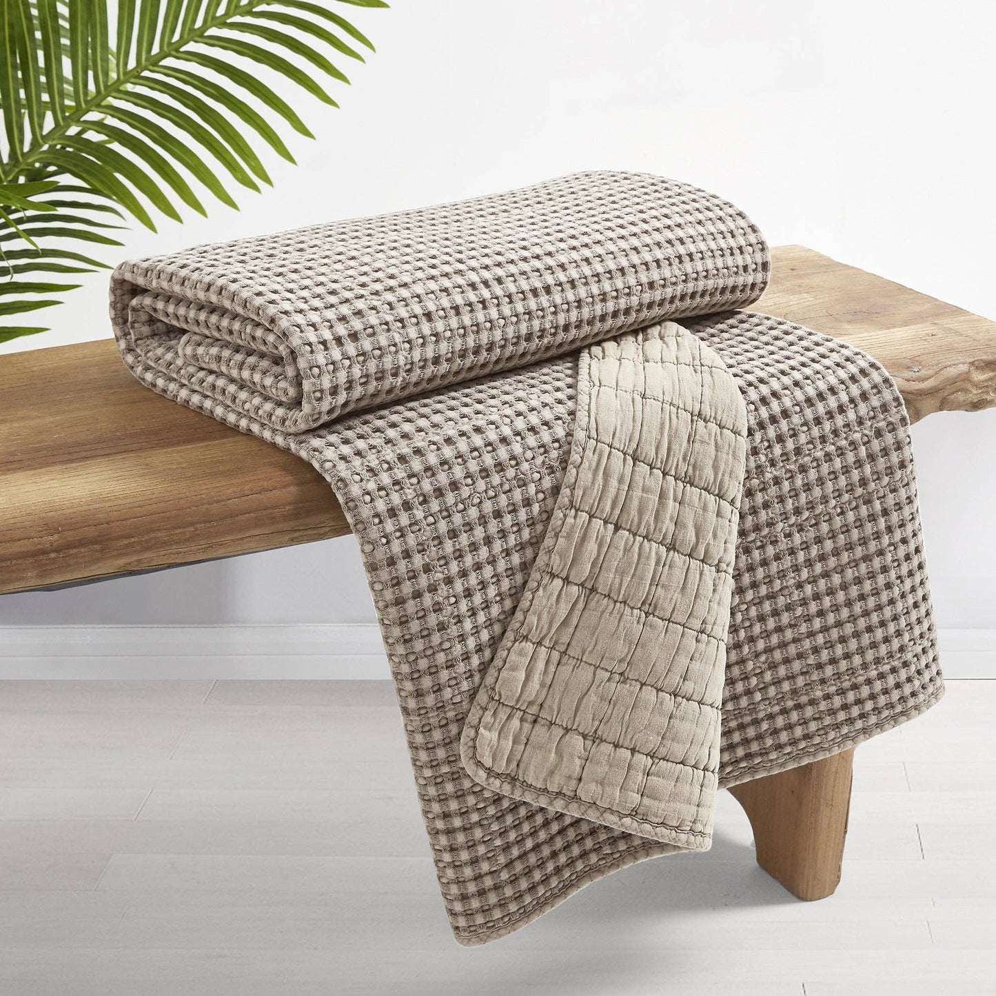 Waffle Quilted Throw White 50x60"