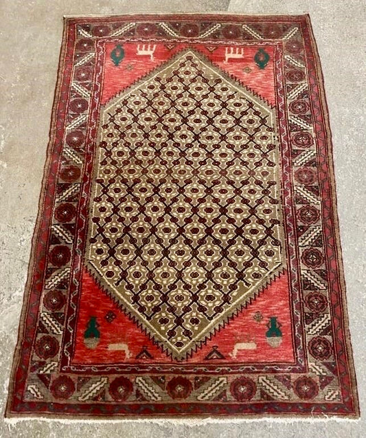 Vintage wool carpet 5 x 3'