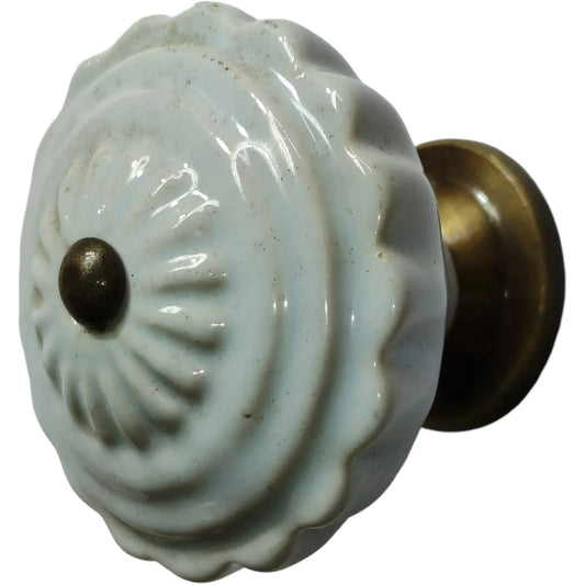 Ceramic ivory knob