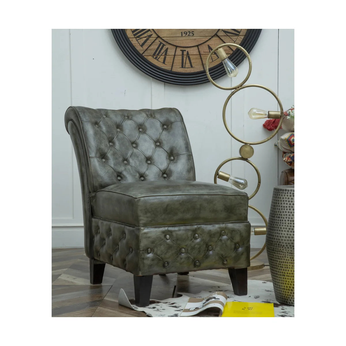 Diamond tufted leather chair