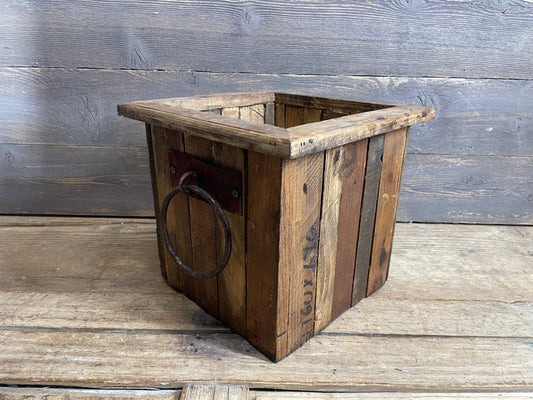 Wooden Square Planter Wax Brown