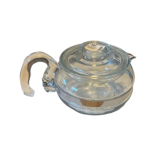 Vintage Pyrex tea pot 8446 w/extra lid